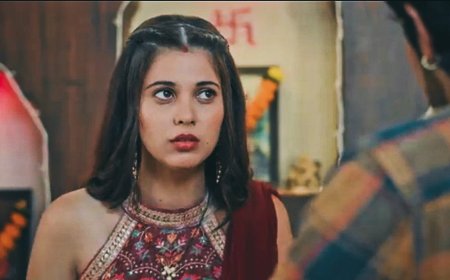 Alice Kaushik: Captivating Audiences with Her Versatile Acting