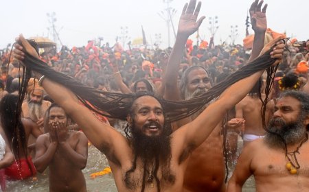 Experiencing the Maha Kumbh Mela: A Guide to Prayagraj's Spiritual Spectacle