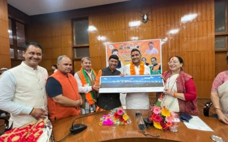 Cabinet Minister Ram Singh Kaida Receives Grand Welcome in Nainital, Development Memorandum Submitted