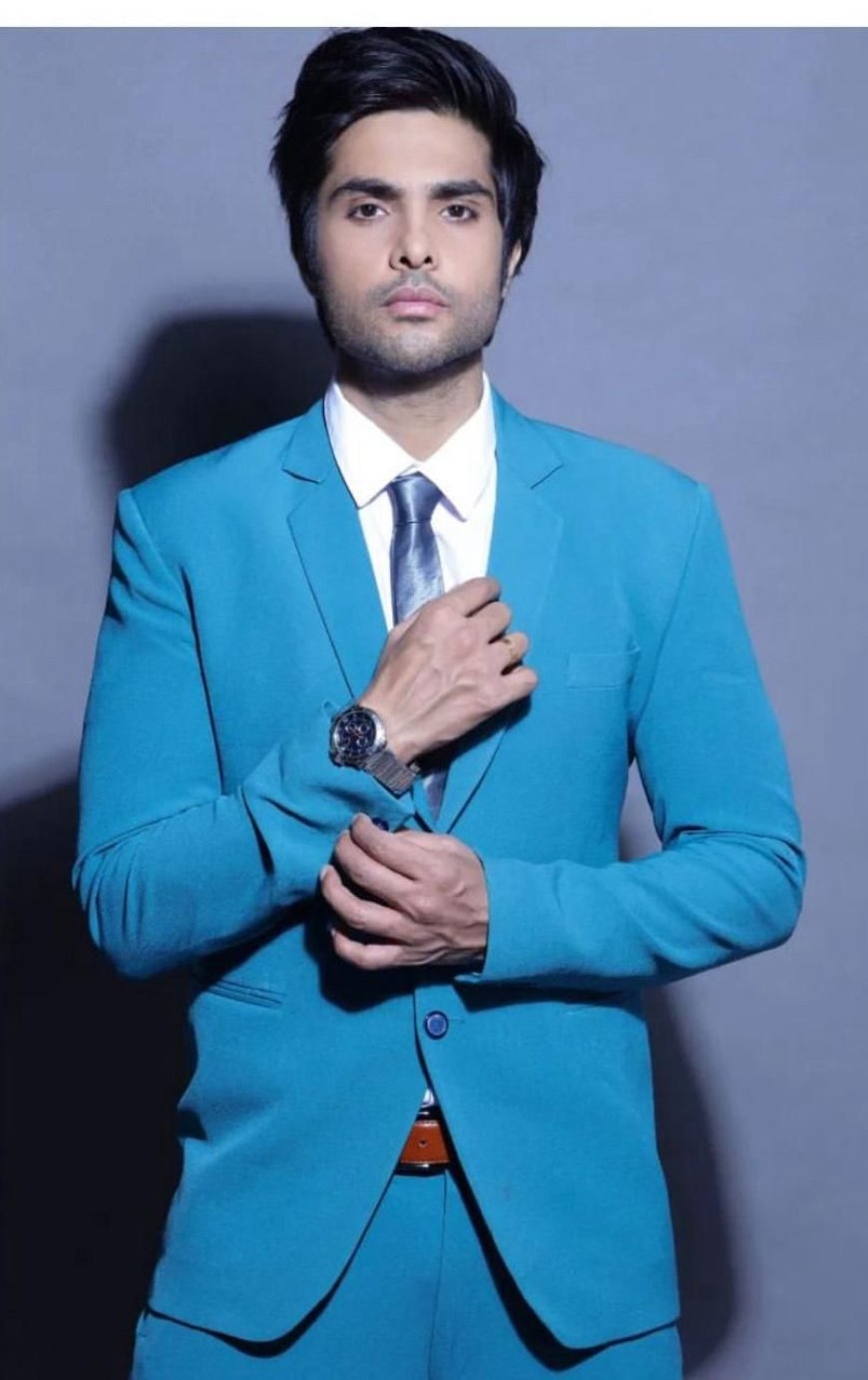 Beyond Six-Pack Abs and Stardom: Actor Parichay Sharma Emphasizes Why Having a Backup Career Is Essential in Today’s Entertainment Industry