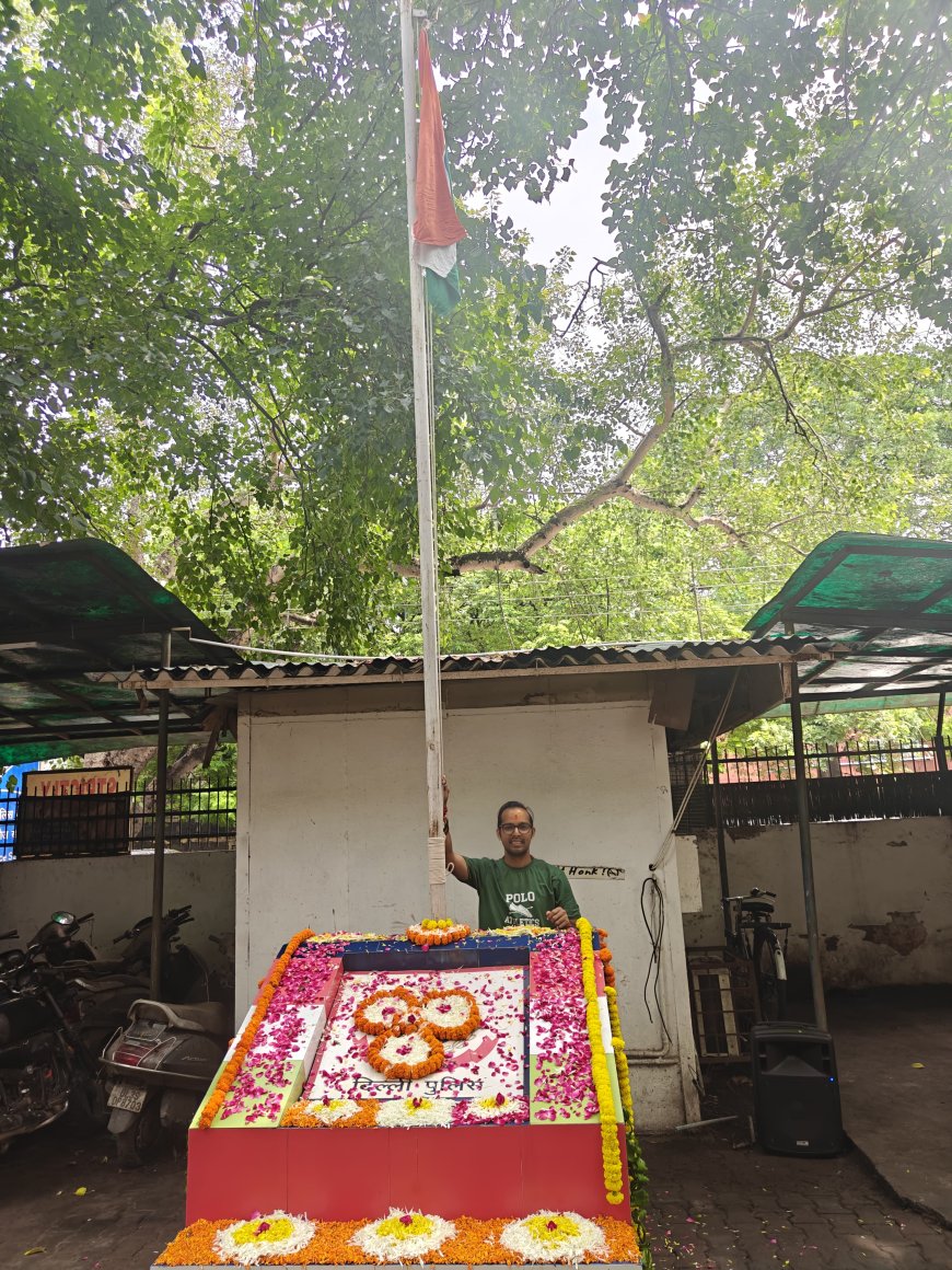 Hauz Khas Police Station Celebrates 80th Independence Day with Patriotic Spirit; Youngest Producer of India Kartik Paliwal Joins the Celebration