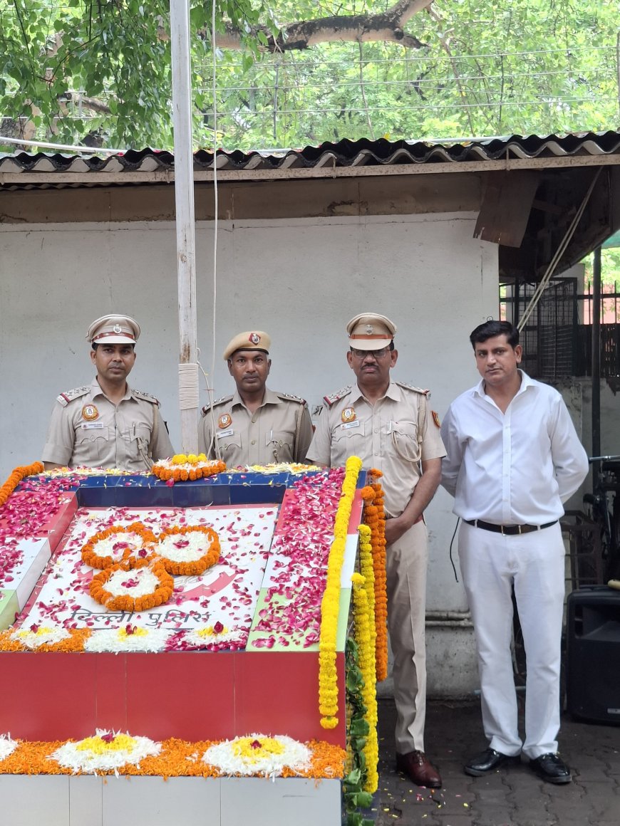 Hauz Khas Police Station Celebrates 80th Independence Day with Patriotic Spirit; Youngest Producer of India Kartik Paliwal Joins the Celebration