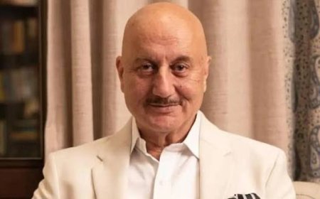 Anupam Kher’s ‘Jaane Pehchaane Anjaane’ Goes International, Delivering a Masterclass in Theater